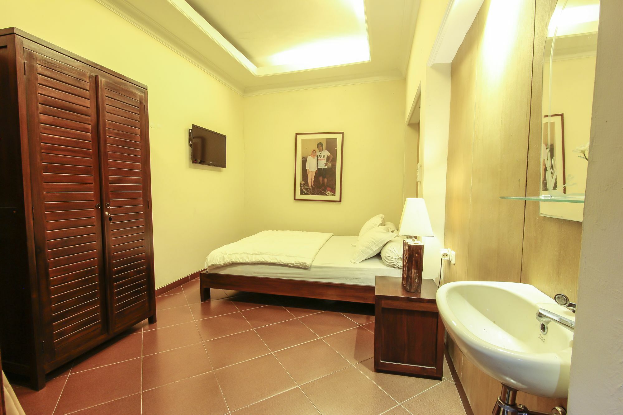 Griya Langen Guesthouse Yogyakarta Buitenkant foto